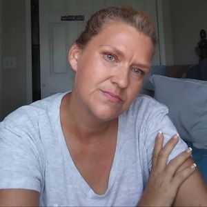 Meet your Posher, Josephine